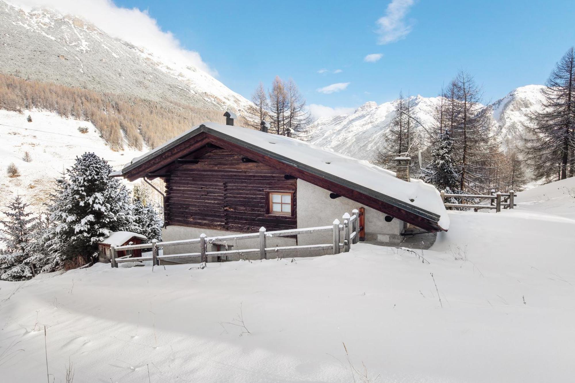 Royal Chalet